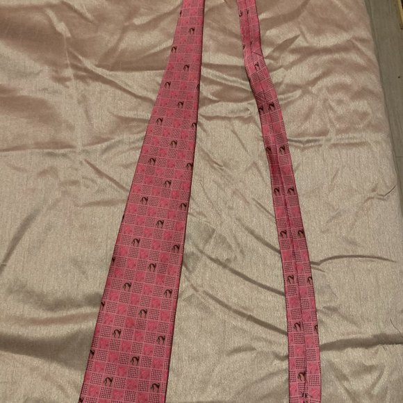 Lanvin Paris pink and black squares wide neck tie 100% silk - Picture 1 of 2